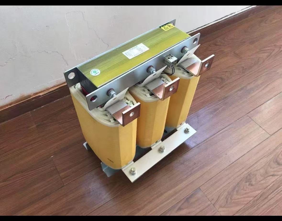 輸出（輸入）電抗器